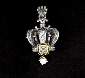 好看的鉆石皇冠飾品