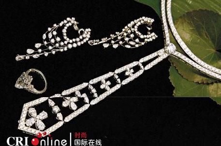 千萬鉆石飾品 浪漫巴黎的百年極致奢華