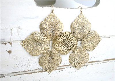 擁有這些飾品 做韓劇女主角 擁有這些飾品 做韓劇女主角