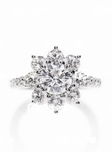 哈利·溫斯頓（Harry Winston）報答關愛系列鉆飾