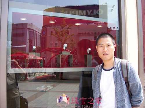 佳麗珍珠：設(shè)計(jì)師和品牌相輔相成