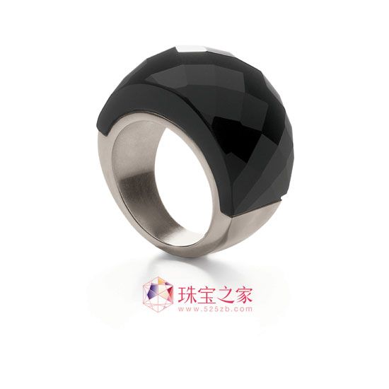 化身愛情使者,F(xiàn)olli Follie深情打造秋冬絕美信物