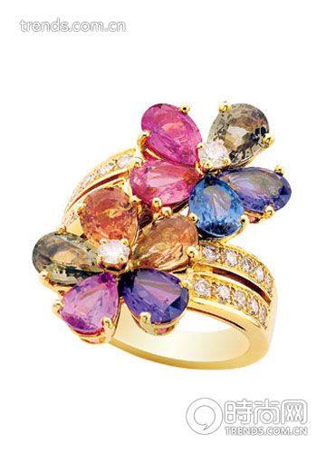 花形戒指Bulgari