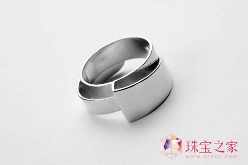 珠寶設計師倪獻鷗:只有個性，不在意流行 