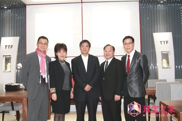 2011錚չFLЇڣ錚ƷƉ֮