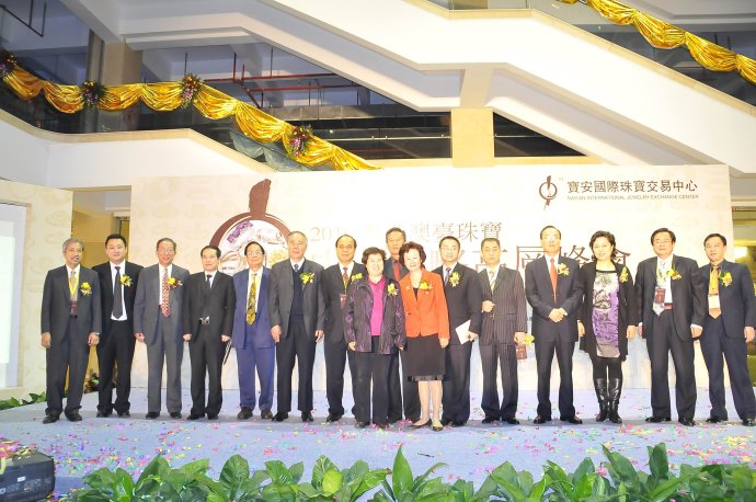 H錚aI@