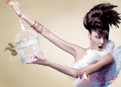 Tiffany & Co. 18KSǶɳRʯ@ʯ{ʯۼt{ʯСB