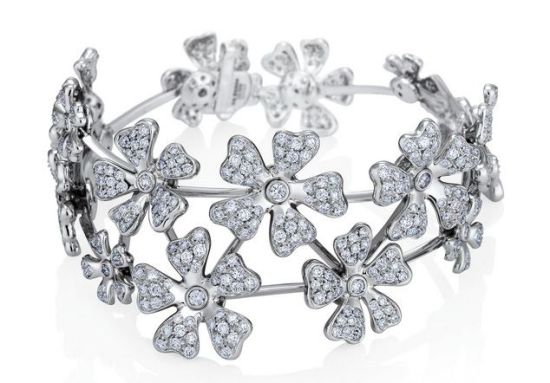 DE BEERS WILDFLOWERS雙環(huán)手鐲售價人民幣254,000