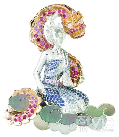 Van Cleef&Arpels ★★★★ 讓你擁有神秘東方氣質