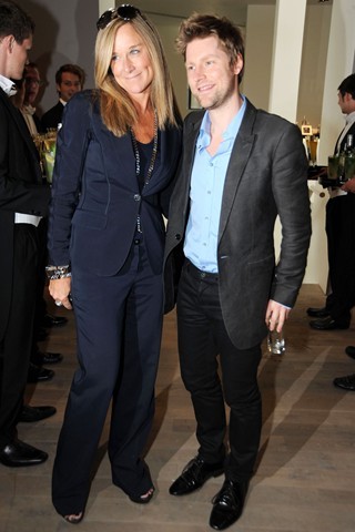 ͌ϯ(zh)й Angela Ahrendts Ͱ͌TChristopher Bailey