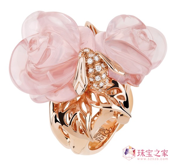 ROSE DIOR PRé CATELAN戒指，粉金，鑲有鉆石和粉色水晶。