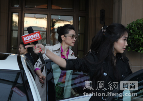 鳳凰時尚跟拍:獨家探秘奧斯卡紅毯之外的李冰冰