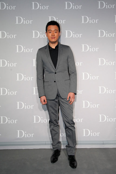 ϊW2012ϵϾ»V ١tϊWb Dior Homme (jng) Chiffre Rouge ʿࡣ λڵϊWƷƸߌӵͬ£քe^˵ϊW»VŮbƷ䁣̎̎ϲ