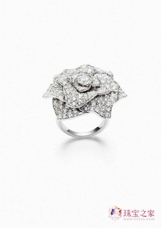 PIAGET ROSEϵ錚hh朵һȫƷʮfԪɓеõhȫһֻ΢smLõǧfԪ피錚c@ʯرȣW_ߕrиеOӋmɌNϵճ錚Լ߲ԵAˇgƷõǧ˰ّBһ[oz