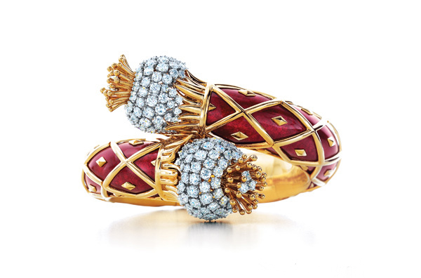 蒂芙尼 Tiffany & Co. 上海港匯恒隆廣場專賣店隆重開幕展出的Jean-Schlumberger-Thistle手鐲