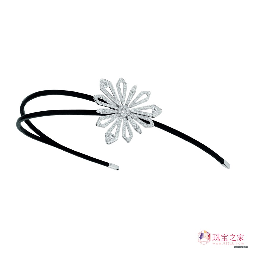 CHAUMET(尚美巴黎)Joséphine(加冕·愛(ài))系列全新“Aigrette·羽翼”珠寶