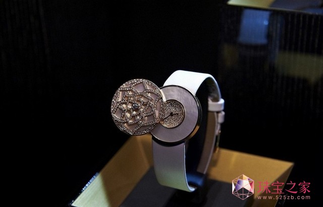  Piaget ľYՈ_컨@Ɍ