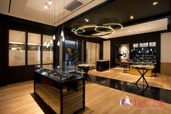 Piaget（伯爵）沈陽市府恒隆廣場精品店盛大開幕