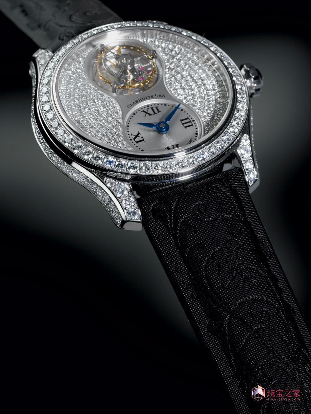 雍容再現 格拉蘇蒂Lady Serenade Tourbillon女款小夜曲陀飛輪