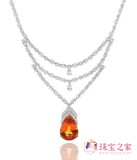 1月生辰石：石榴石。