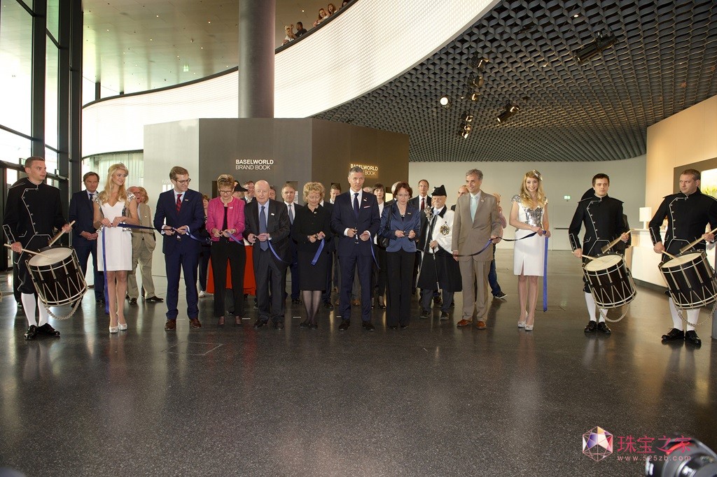 ʿ(lin)ίTĬ-ʩķշ򅢼犱錚[BASELWORLD2013_ĻY