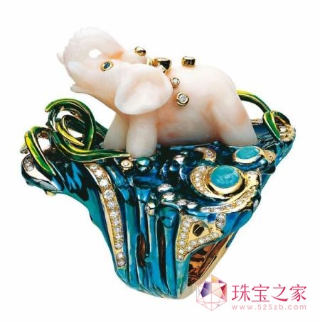 18K 金烤漆配彩寶大象造型戒指 Dior，珠寶設計