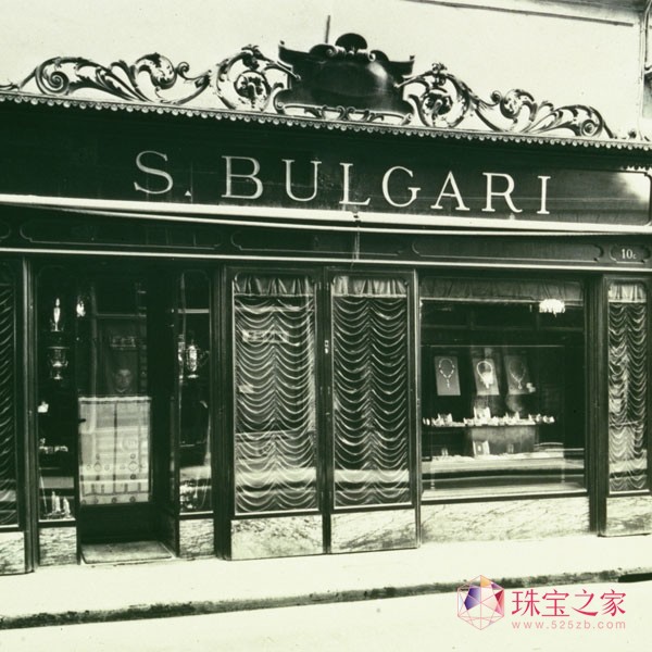 演繹經(jīng)典 意大利珠寶之光寶格麗