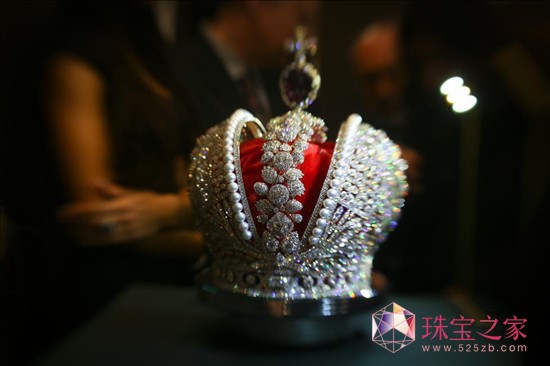 鑲1.1萬顆鉆石的仿俄羅斯帝國皇冠 鑲1.1萬顆鉆石的仿俄羅斯帝國皇冠
