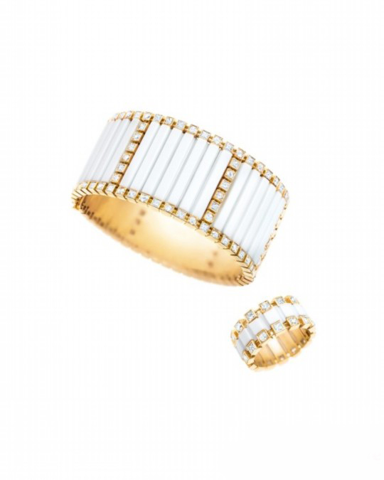 Tiffany & Co.蒂芙尼18K金鑲嵌鉆石與手工雕琢白色瑪瑙手鐲及戒指