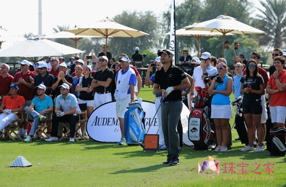 2014۱˵ϰݸߠՈِFƷƴʹVictor Dubuissonʾ