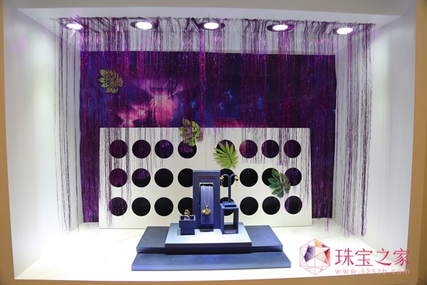 2015中國黃金珠寶陳列藝術大賽獲獎作品鑒賞1