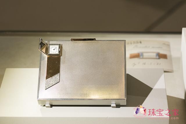 Van Cleef珠寶與建筑美學的靈感碰撞