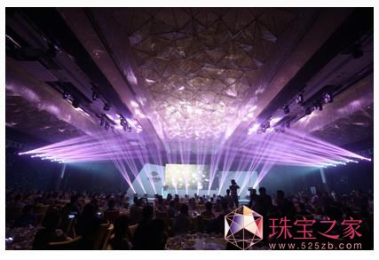 德誠珠寶在深圳珠寶展期間隆重舉行品牌發布