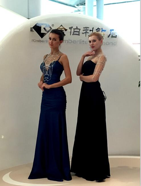 @ʯ2015ۇH錚չչL