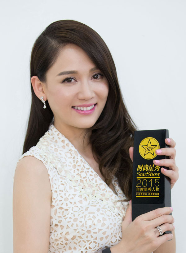 陳喬恩佩戴De Beers 鉆石珠寶榮膺時尚星秀最受歡迎女藝人