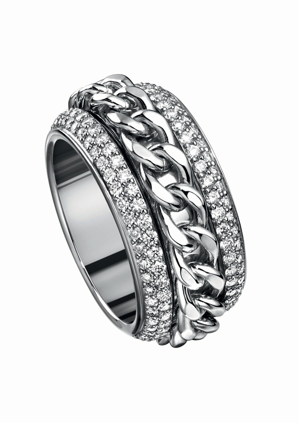 Piaget Possession鏈條圖案指環(huán)，18K白金，鑲嵌184顆圓形美鉆（約1.75克拉