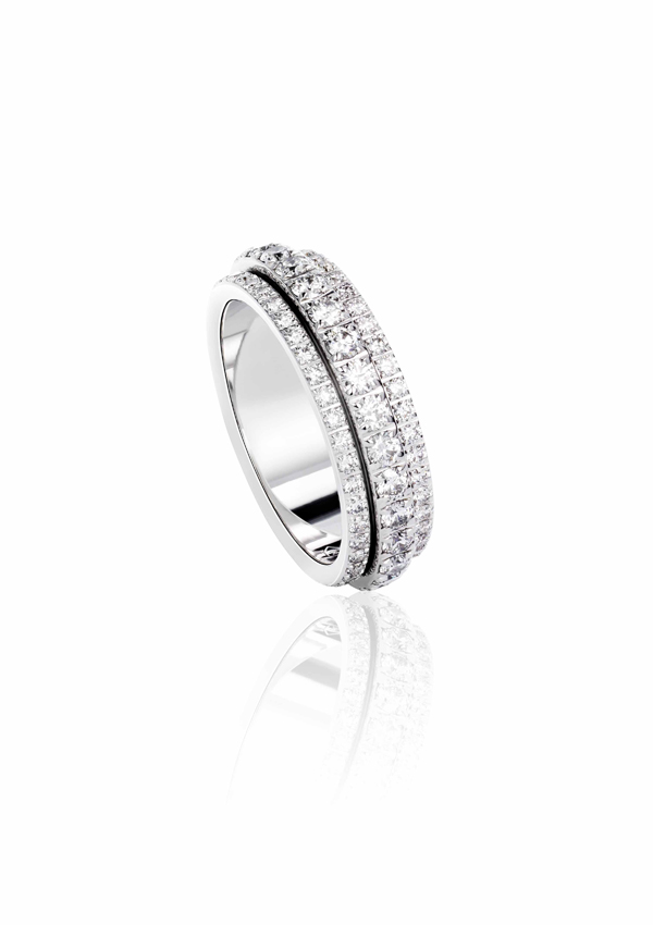 Piaget Possession指環(huán)，18K白金，鑲襯115顆圓形美鉆（約2克拉