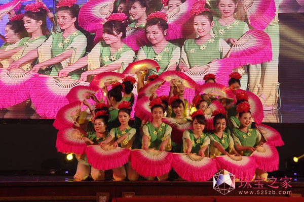 “夢想盛典”明豐珠寶年會暨新春媒體見面會