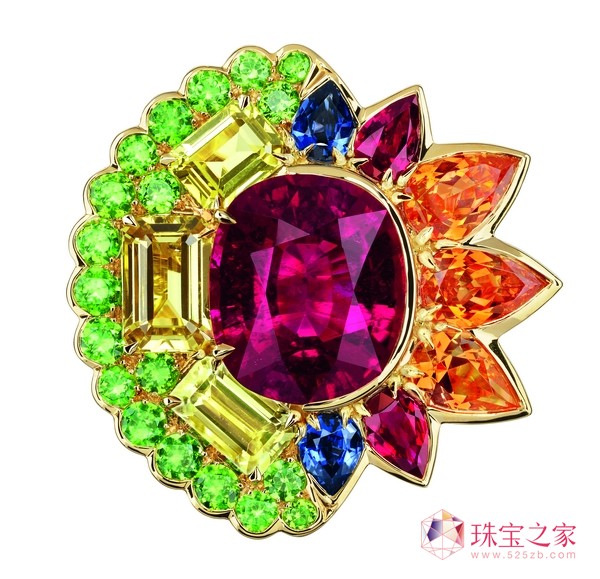 Dior高級珠寶Granville系列金綠玉石戒指