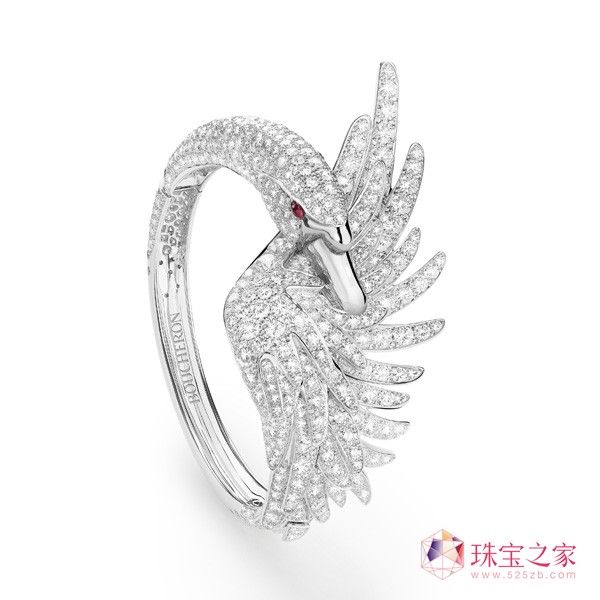 靈動珠寶襯佳人，江疏影探訪巴塞爾寶詩龍展館