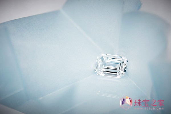 De Beers ȫ¡ӡϵС߼錚ϵ