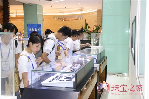 香港潮汕總會到訪寶福珠寶園 參觀寶福珠寶藝術工廠