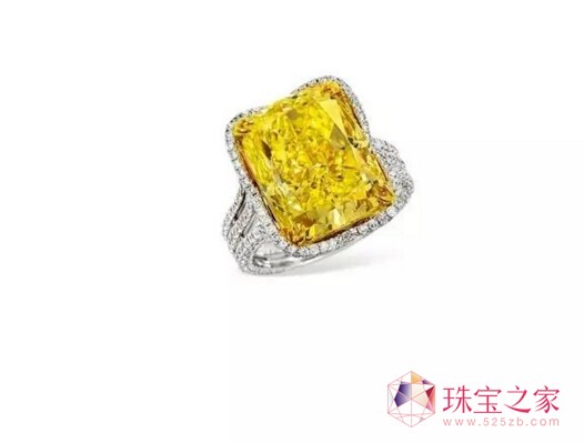 北京保利秋季拍賣 瑰麗珠寶翡翠預展