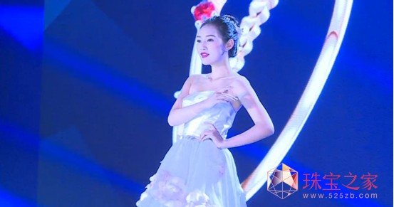 ˇ꿳ϯMEET MY QUEENۻɶȫװl
