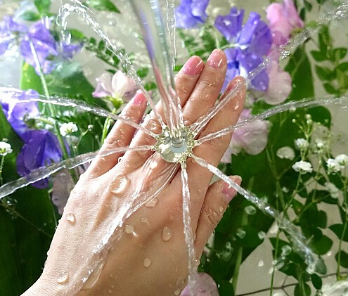珠寶創意設計無限：噴水戒指Fountain Ring