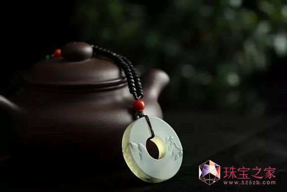 中國(guó)玉雕走進(jìn)歐盟 葉屹東水墨作品“扣”動(dòng)歐盟