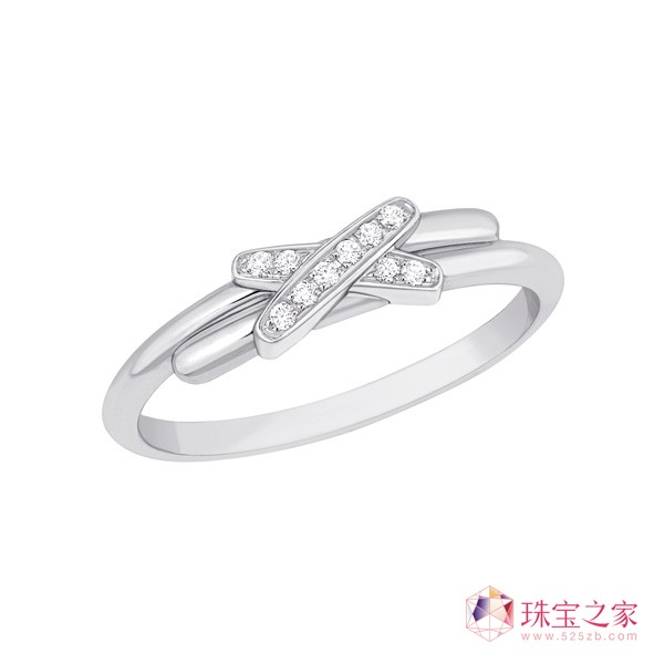CHAUMET y߈AA룬̤