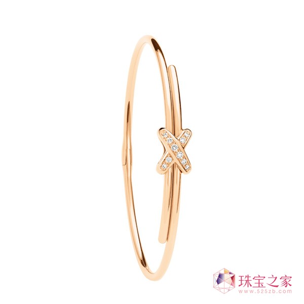 CHAUMET y߈AA룬̤