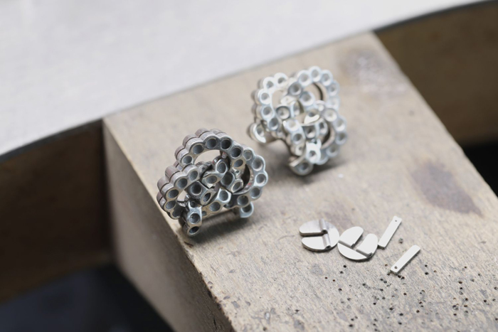 ߼(j)錚c߼(j)ƕr(sh)bĉ(mng) ChopardʒSilk Roadϵ