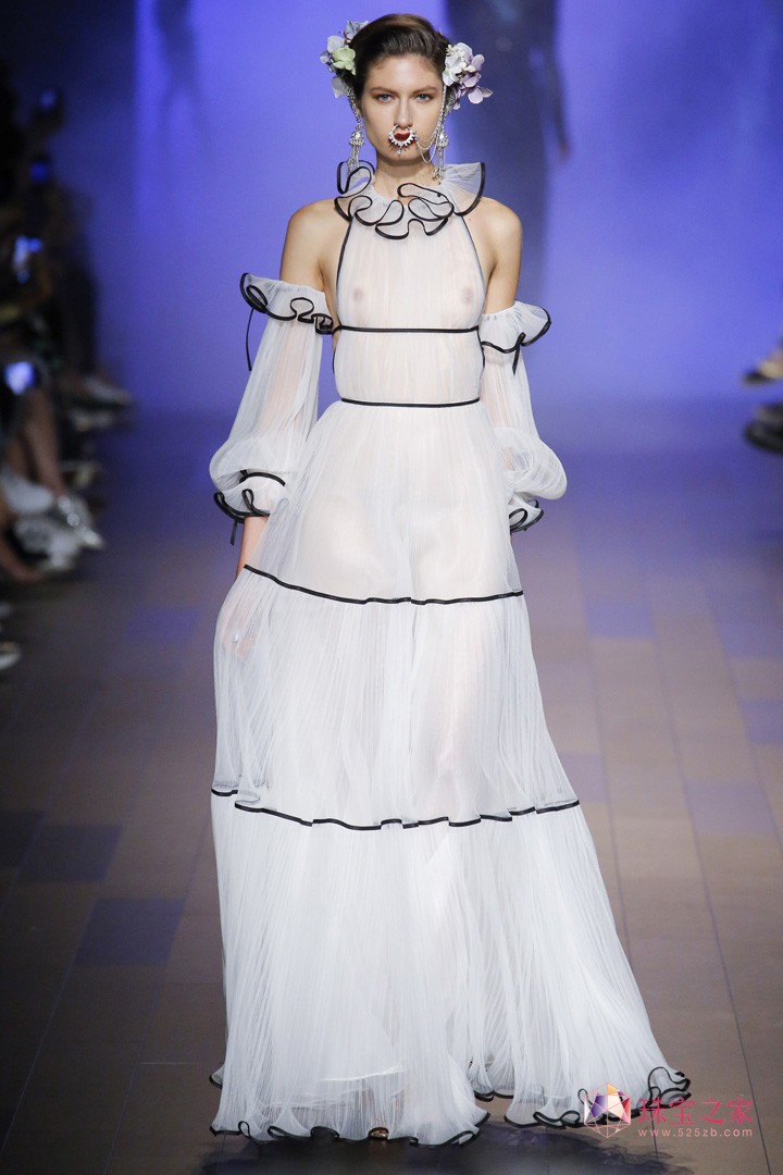 Naeem Khan 2018春夏系列時裝秀